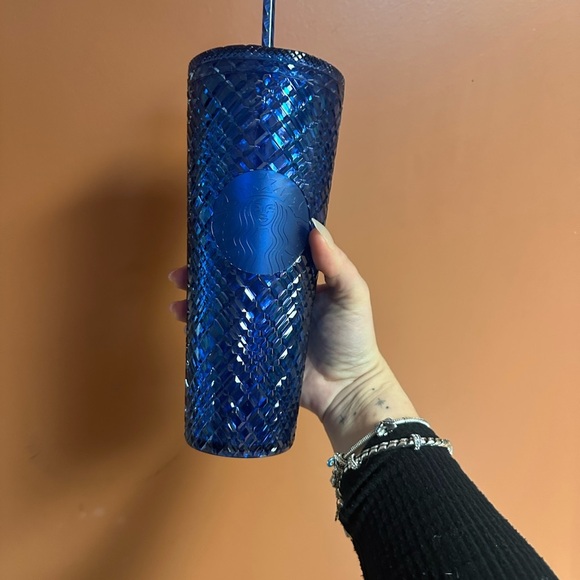 Blue Starbucks tumbler - Picture 3 of 3